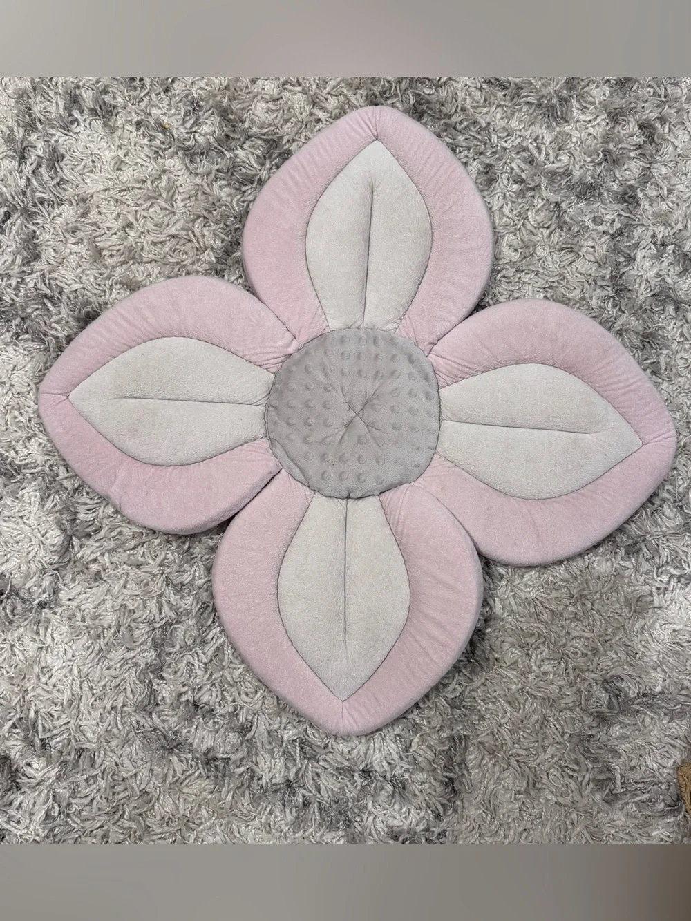 Baby infant bathtub or sink insert pink flower bloom